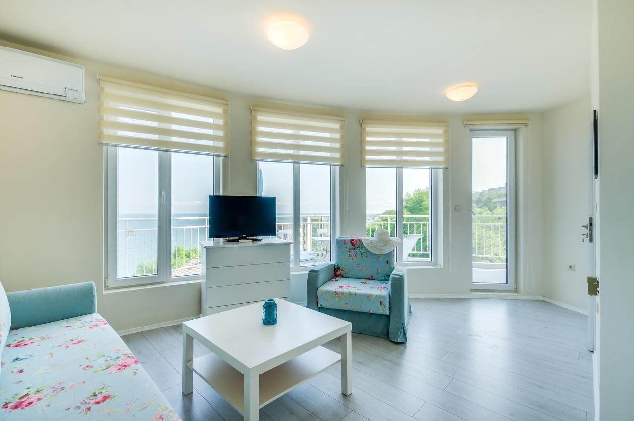 Villa White Dove Golden Sands Exterior photo