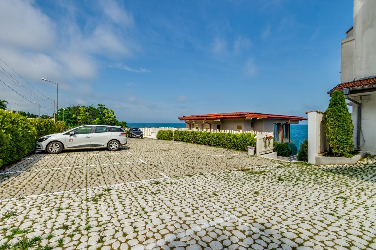 Villa White Dove Golden Sands Exterior photo