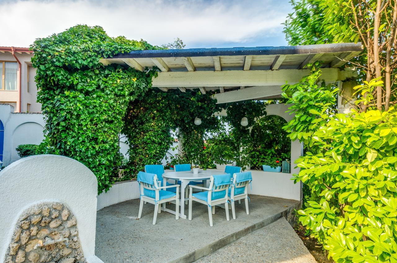 Villa White Dove Golden Sands Exterior photo
